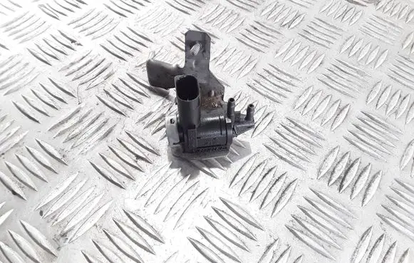 Skoda Yeti (5L) Vacuum valve 1K0906283A