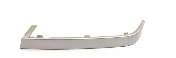 BMW 3 E46 Rear/tail light trim molding 7020080