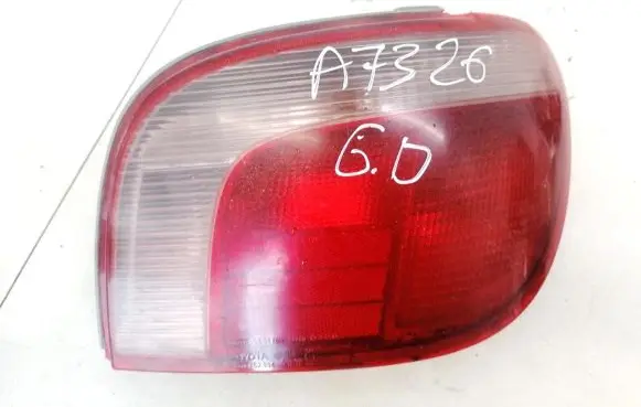 Toyota Yaris Rear/tail lights