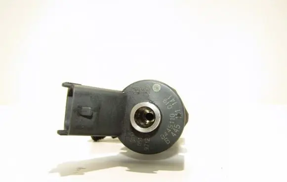 Fuel injector