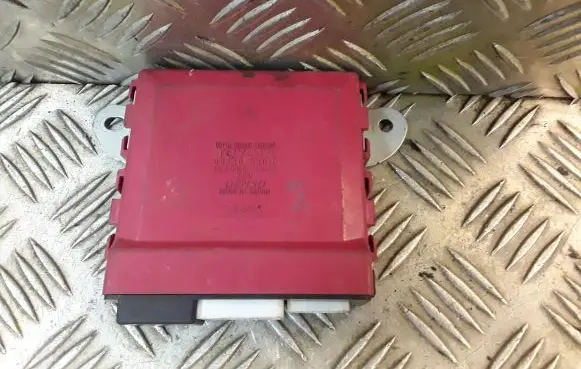 Lexus IS 220D-250-350 Other devices 8943053010