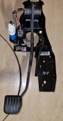 Volvo V70 Brake pedal 31202466