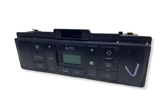 Audi A4 S4 B5 8D Climate control unit 8D0820043MKASACJ 8D0820043M