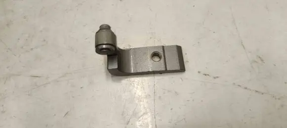 BMW 1 F40 Rear door upper hinge 5a1fcb2