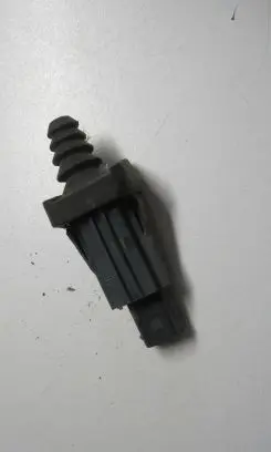 Land Rover Freelander Bonnet alarm switch sensor AMR5633