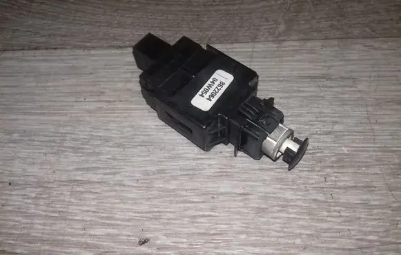 Volvo XC90 Brake pedal sensor switch 8622064