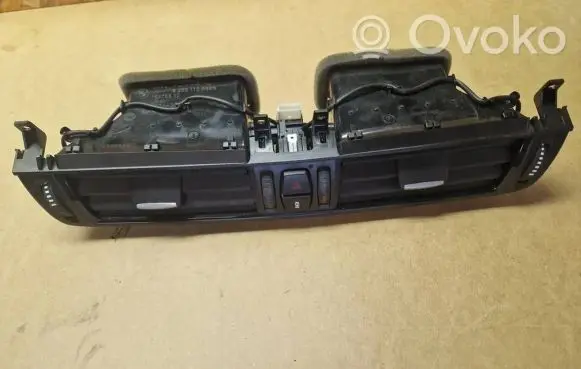 Dash center air vent grill