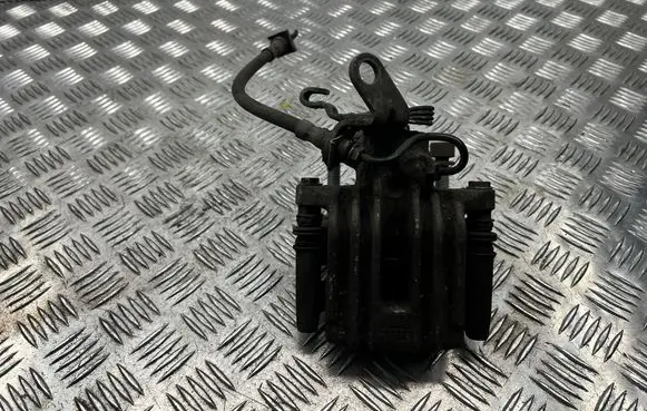 Skoda Octavia Mk2 (1Z) Rear brake caliper 8581B