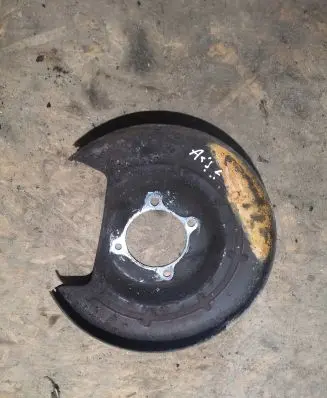 Opel Astra J Rear brake disc plate dust cover 