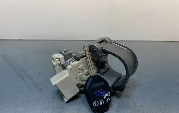 Subaru XV II Ignition lock 45020524
