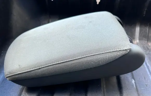 Audi A6 S6 C6 4F Armrest 4F0864114