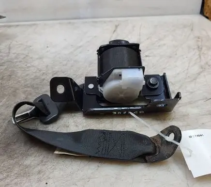Hyundai i40 Rear seatbelt 898103Z000 898203Z000