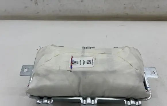 Toyota Yaris XP210 Passenger airbag 73960K0020