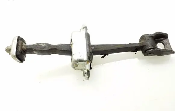 Skoda Octavia Mk2 (1Z) Front door check strap stopper