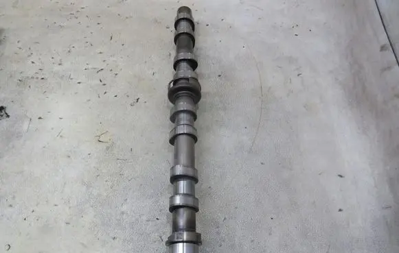 Maybach 57/62 Camshaft A6510501301