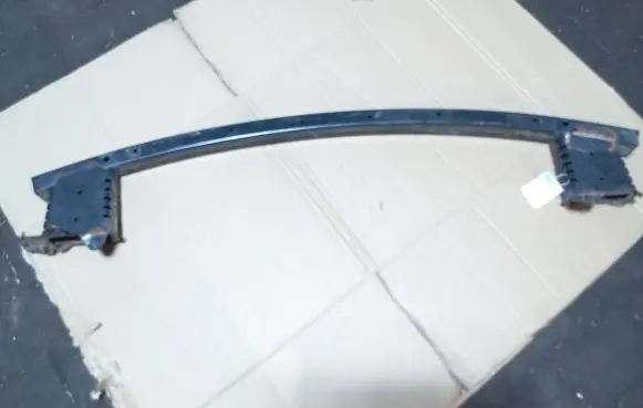 Nissan Qashqai J12 Front bumper cross member 25099280 25099580