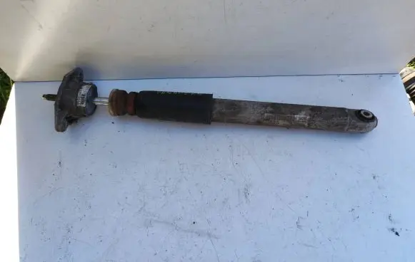 Porsche Panamera (970) Rear shock absorber/damper 97033306133 15145005893 801404003087