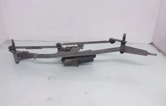 Volvo S60 Front wiper linkage and motor 4492B 404775 09151848