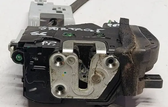 KIA Sportage Front door lock 813203U020S6 813203U020