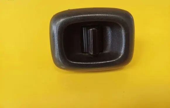 Suzuki Baleno EG Electric window control switch