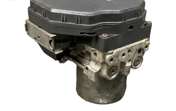 Mazda 6 ABS Pump 1338004451 GAM7437A0