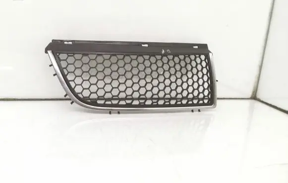 Renault Trafic II (X83) Front grill 91166539 8200044582 525719894