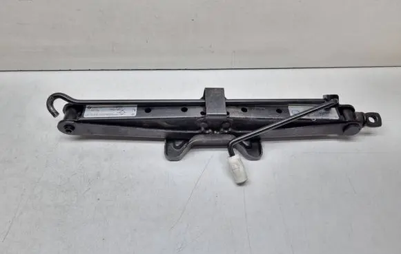 BMW X5 E53 Lift Jack 6754372