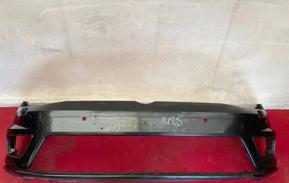 Volkswagen Golf VII Front bumper 5G0807221