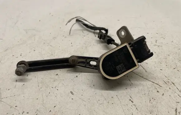 BMW 5 F10 F11 Headlight/headlamp level sensor 6784075 ABE52049 25916010