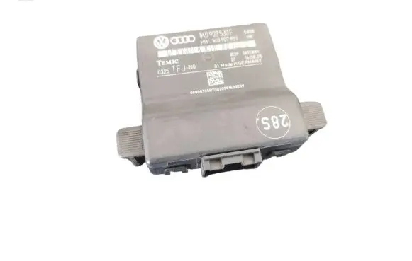 Volkswagen PASSAT B7 Gateway control module 1K0907530F 1K0907951