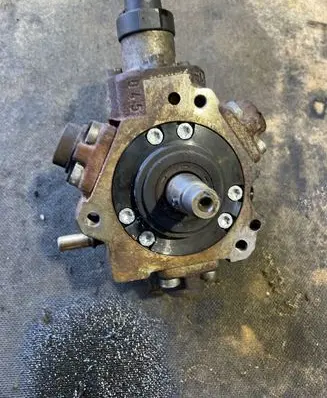 Peugeot 307 Fuel injection high pressure pump 9656300380 0445010102