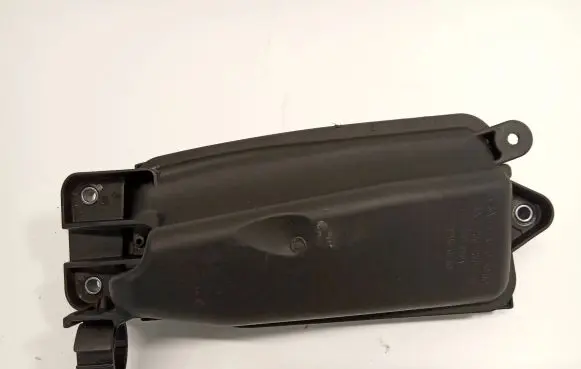 Mercedes-Benz GLC C253 Vacuum air tank A6510701000 F2002666100