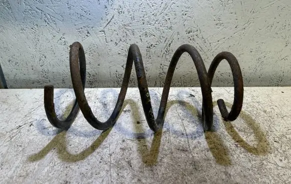 Toyota Corolla E120 E130 Front coil spring