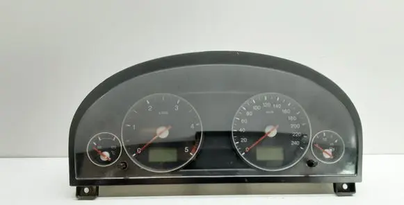 Ford Mondeo Mk III Speedometer (instrument cluster) 3S7T10849 3S7F10841