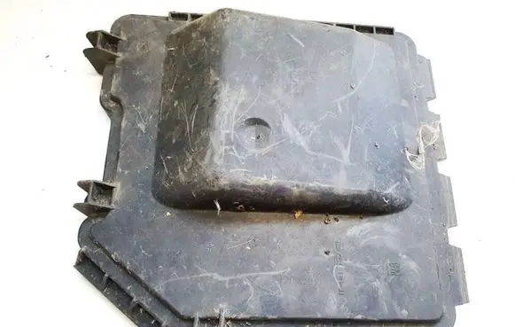 Opel Meriva A Fuse box cover 13144736