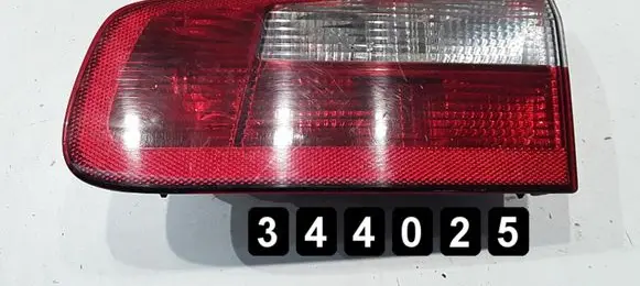Renault Laguna I Rear/tail lights 8200002476