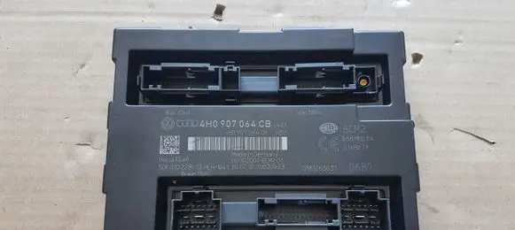 Audi A8 S8 D4 4H Comfort/convenience module 4H0907064CB