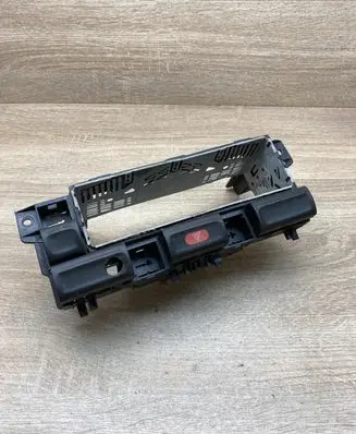 Opel Vectra B Hazard light switch 