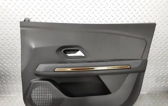 Dacia Sandero III Front door card panel trim 809005683R 809000609R