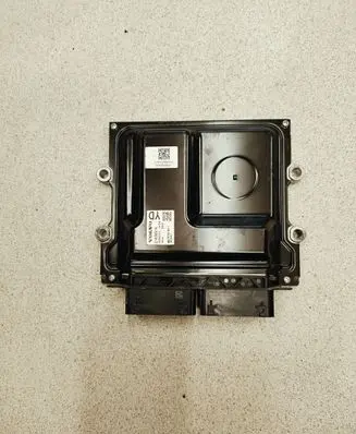 Volvo S90, V90 Engine control unit/module 31459914 0000037972 MB2797009811