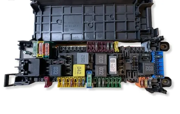 Mercedes-Benz Vito Viano W447 Fuse module A4475460046