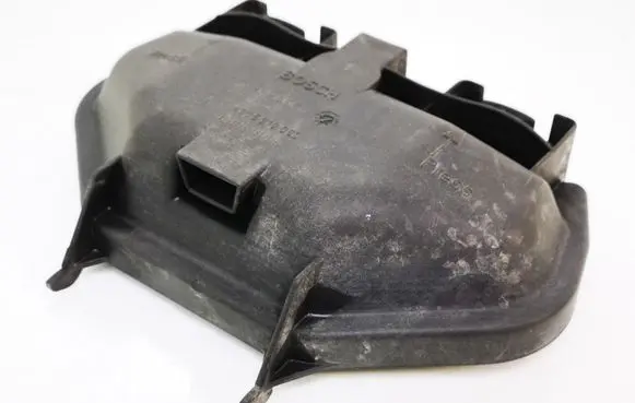 Audi A4 S4 B5 8D Headlight/headlamp dust cover 1305219063