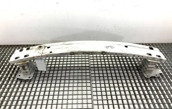 Nissan Qashqai Front bumper support beam 