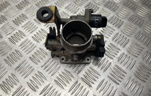 Renault Megane II Throttle valve 7700861679H 71418601 7700872188