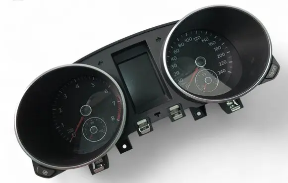 Volkswagen Golf VI Speedometer (instrument cluster) 5K0920872