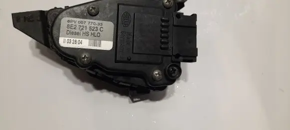 Audi A4 S4 B6 8E 8H Accelerator throttle pedal 8E2721523C