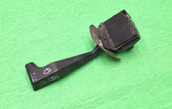 Opel Kadett E Wiper control stalk 090221177 090221176 501176