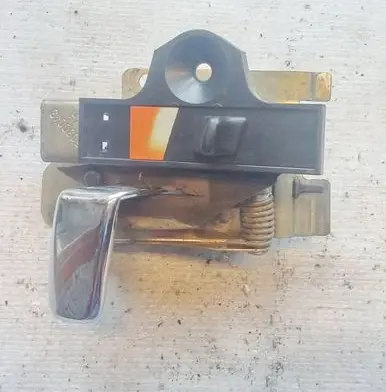 Jeep Grand Cherokee Front door interior handle 55030043
