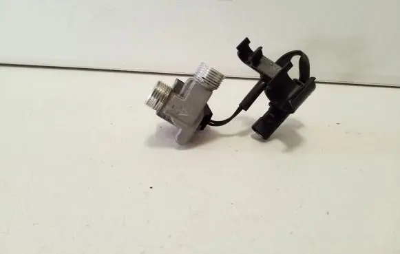 Volvo XC40 Air conditioning (A/C) expansion valve XB24 CB101