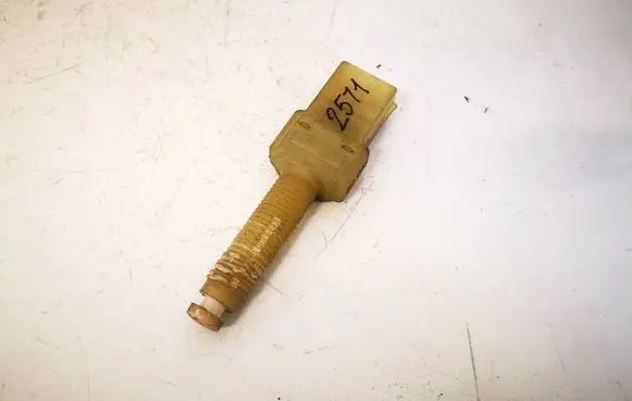 Audi 80 90 B3 Brake pedal sensor switch 443945515